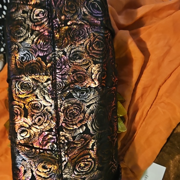 Floral Embellished Black and Gold Women's Bag Chin Strap 46in - Picture 4 of 8